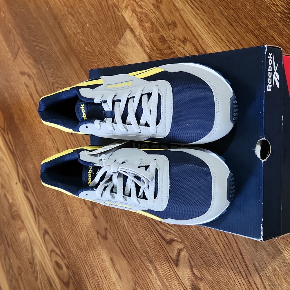 Mens Reebok Rewind Run sz 13